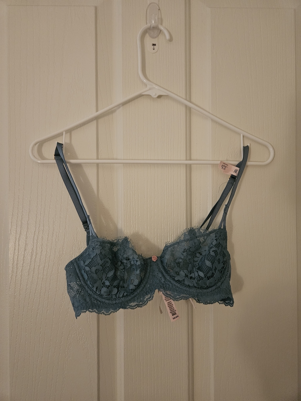 NWT Victoria's Secret Blue Lace Unlined Bra